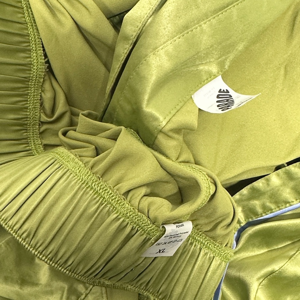 Parade Pajamas Set Satin Silky 2 Piece Loungewear Short Sleeve Shorts Green XL - Picture 7 of 8